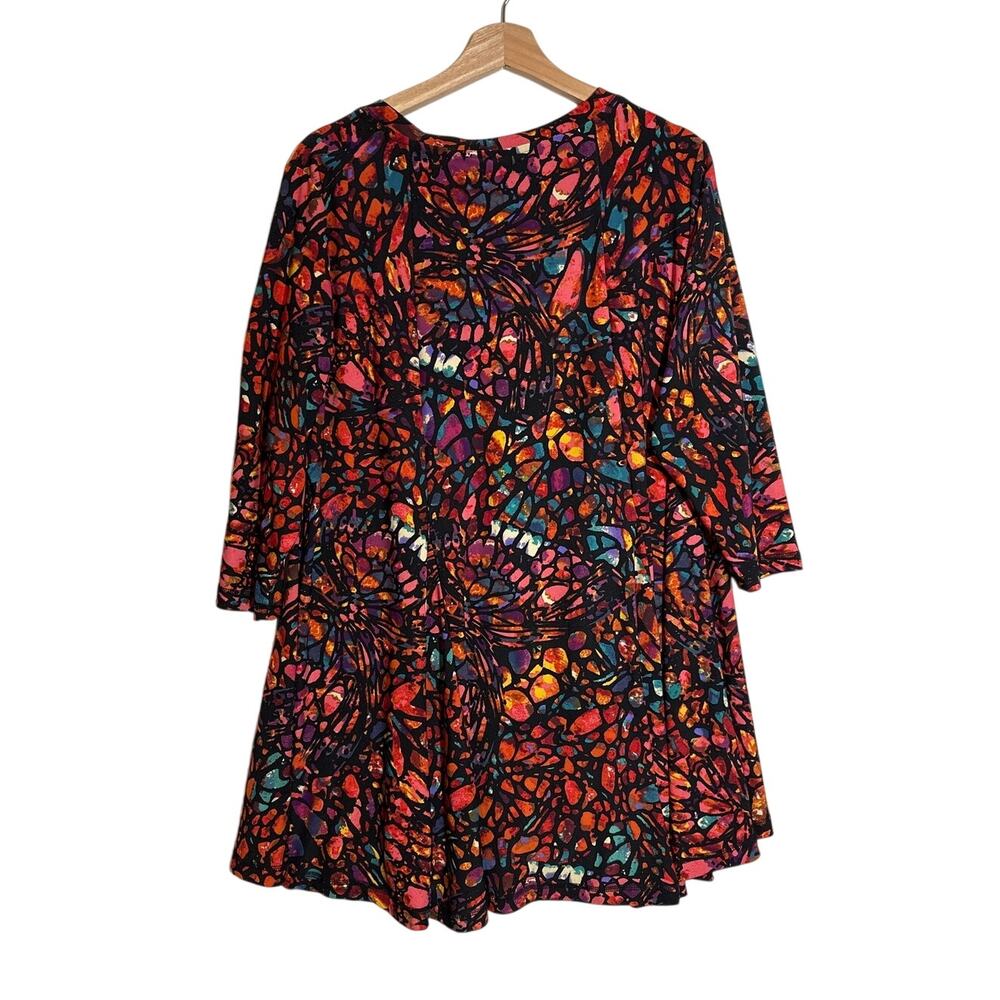 Attitudes by Renee Como Jersey Multicolor Abstract Stained Glass Tunic Top 1X - Picture 5 of 11